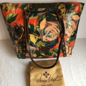 Patricia Nash Winter Bloom Floral Benvenuto Tote